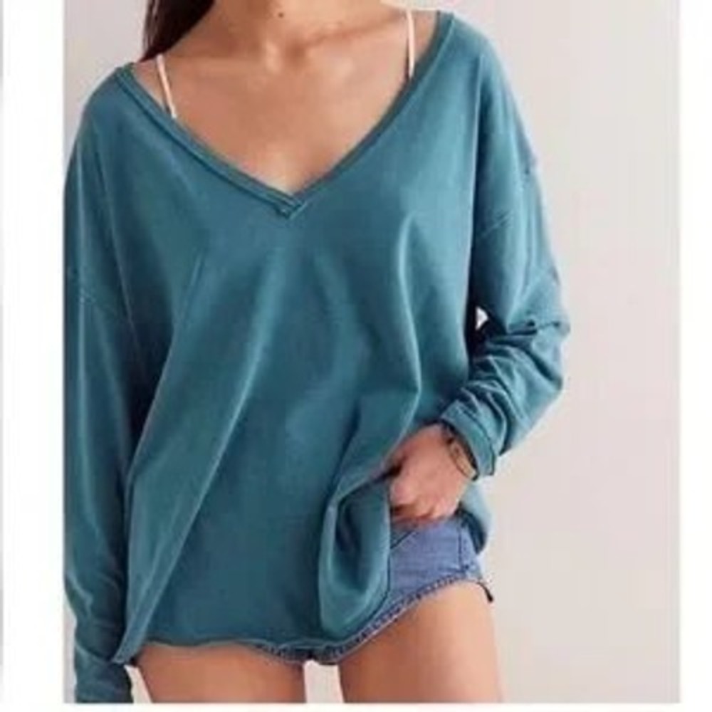 Free People We The Free Harbor Teal Nina V-Neck Long Sleeve Tee Sz M NWT